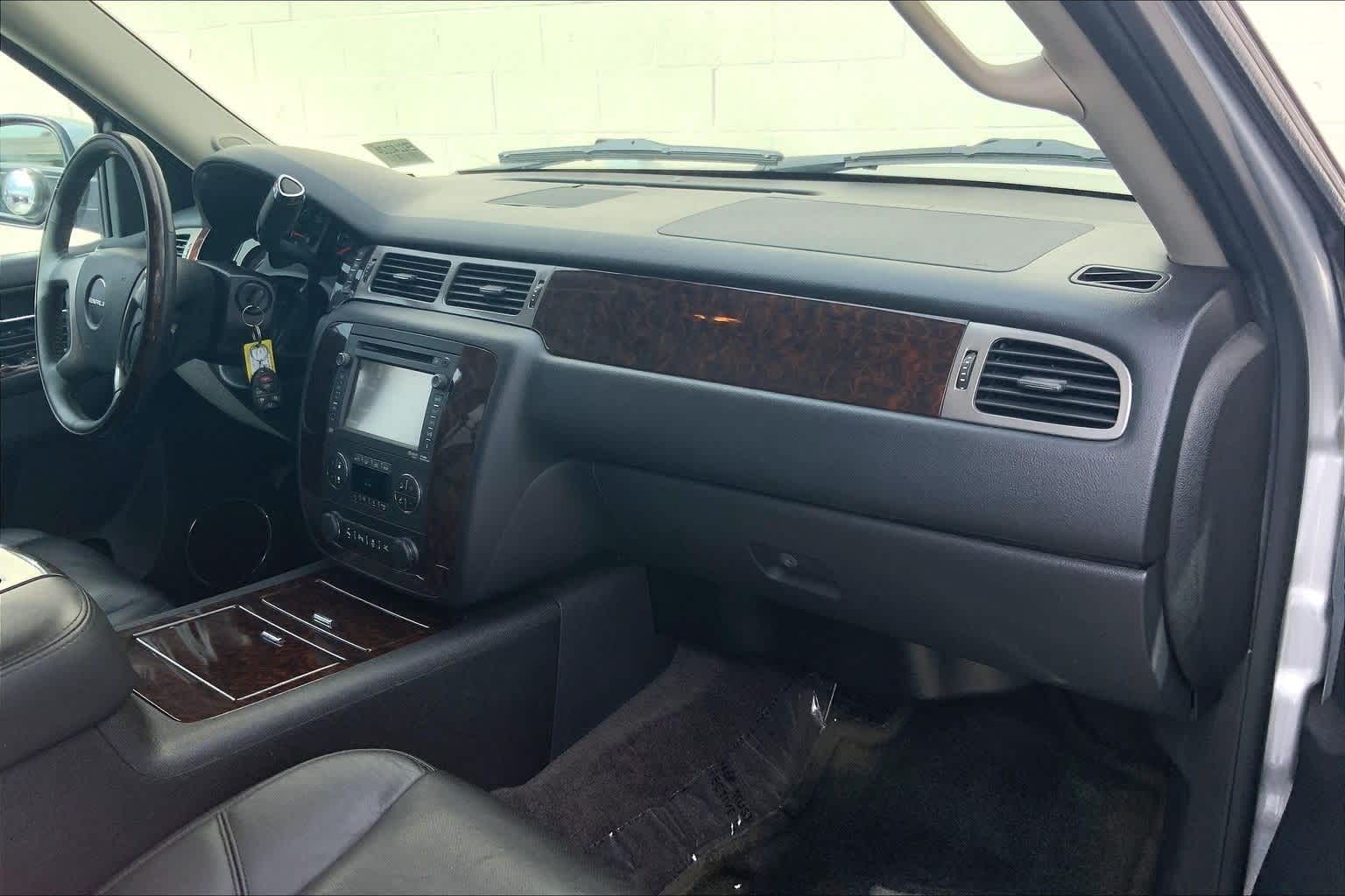 Thumbnail: 2014 GMC Yukon XL - 20