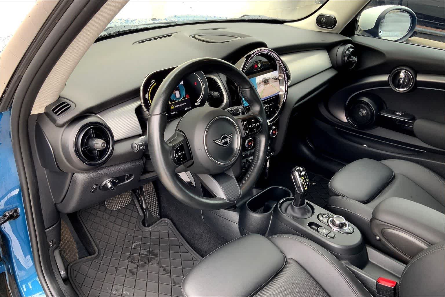 Thumbnail: 2024 MINI Cooper Hardtop - 3