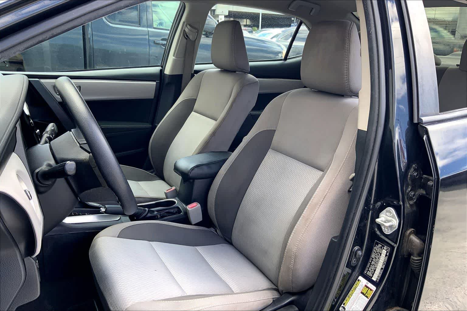 Thumbnail: 2017 Toyota Corolla - 11