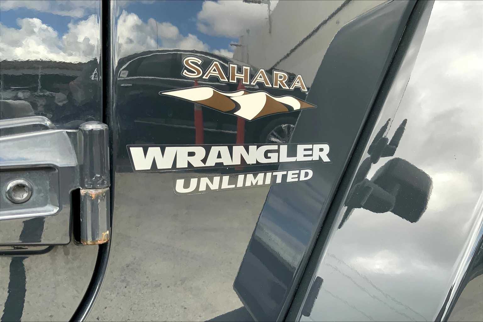 Thumbnail: 2017 Jeep Wrangler - 8