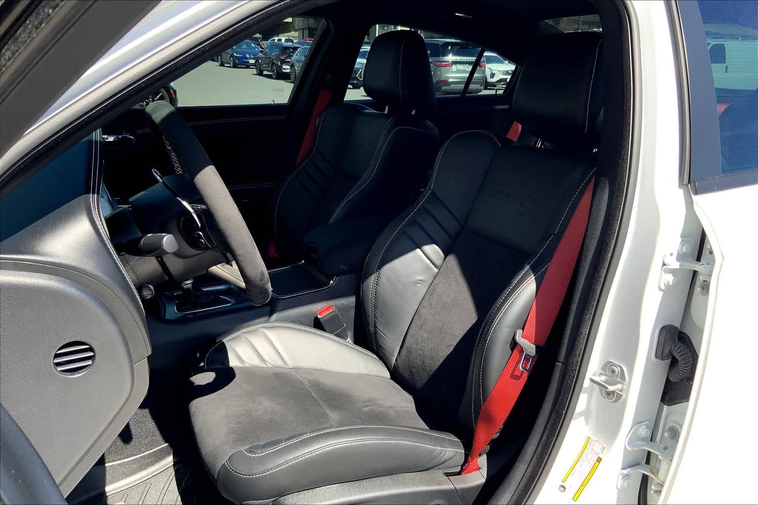 Thumbnail: 2020 Dodge Charger - 12