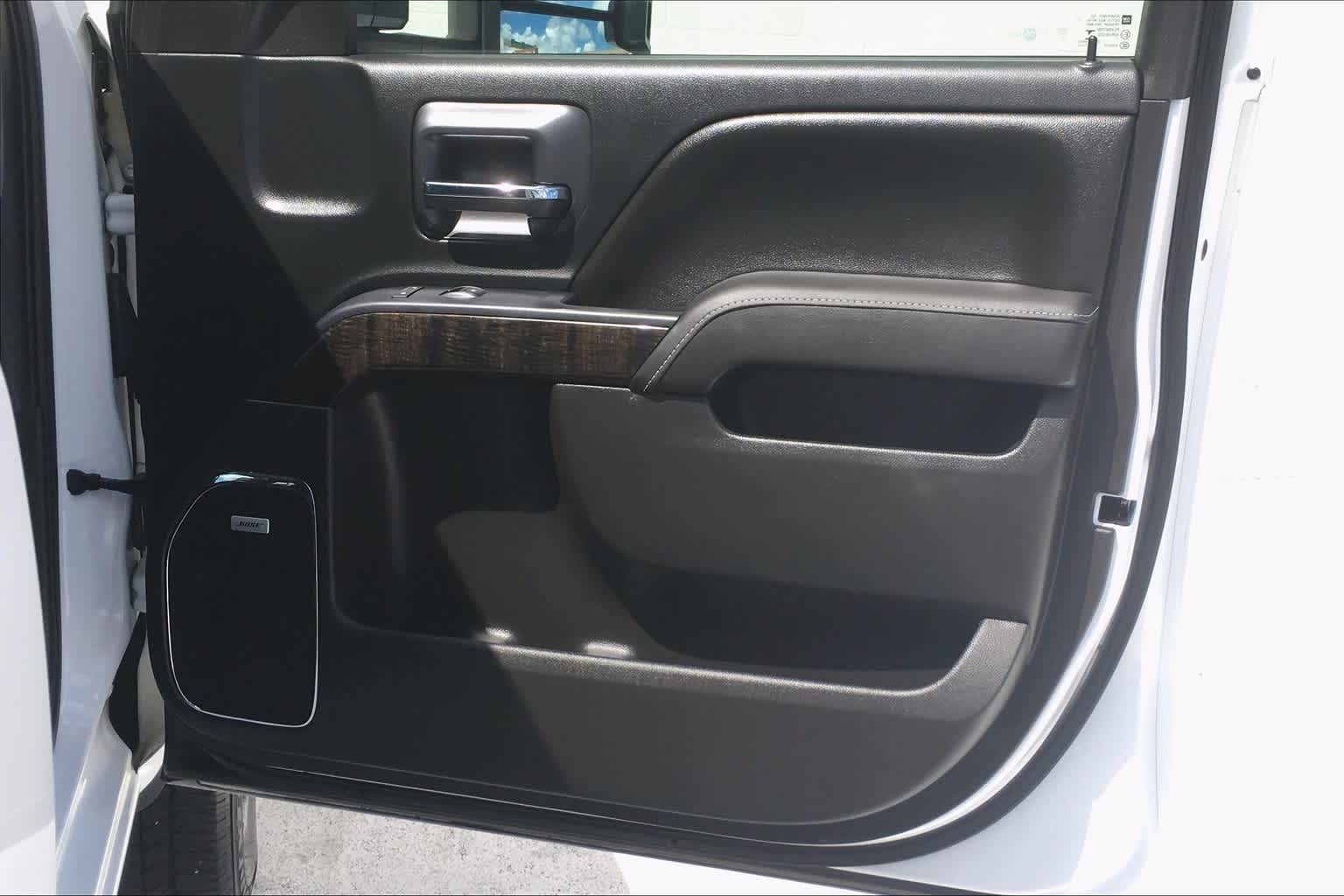 Thumbnail: 2016 GMC Sierra 3500 - 29