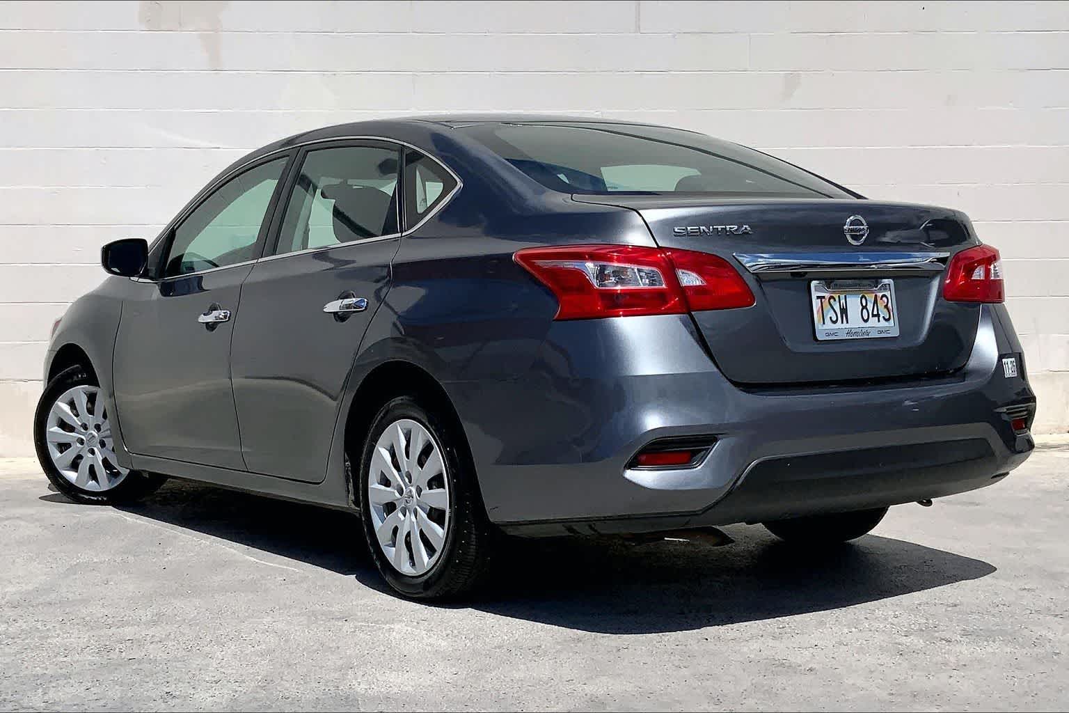 Thumbnail: 2019 Nissan Sentra - 4