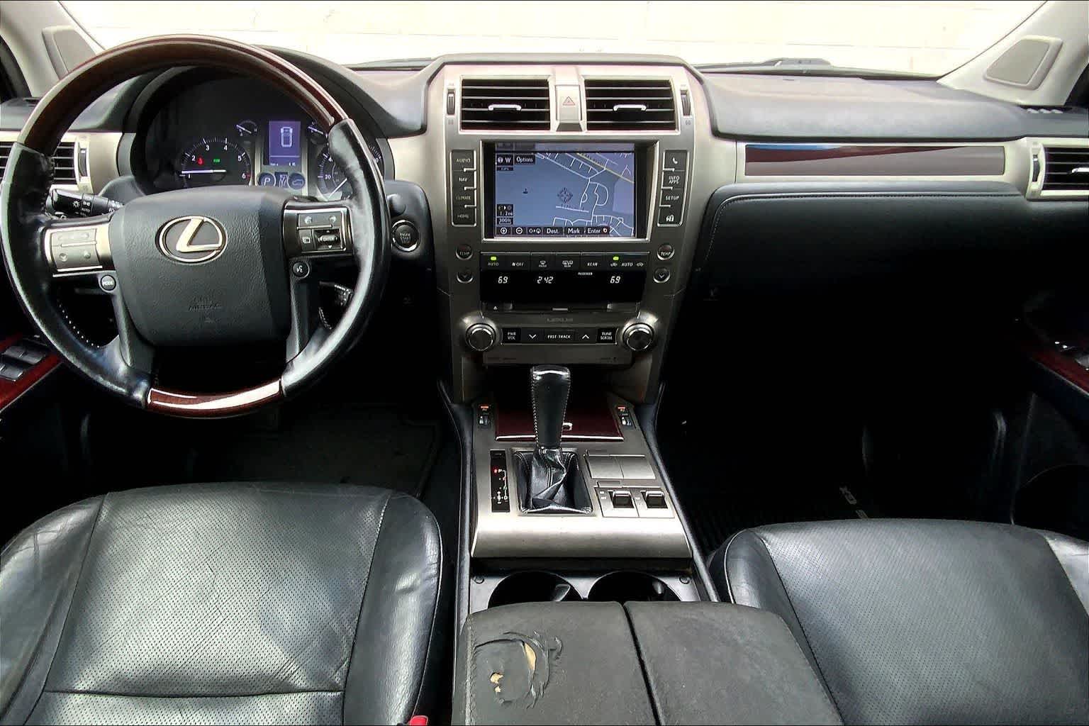 Thumbnail: 2017 Lexus GX - 11