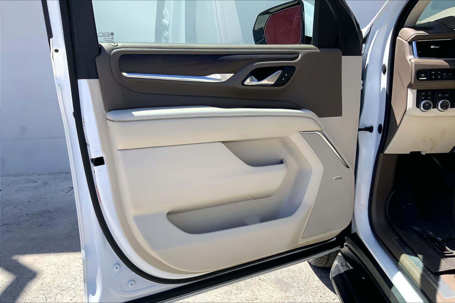 Thumbnail: 2021 GMC Yukon - 27