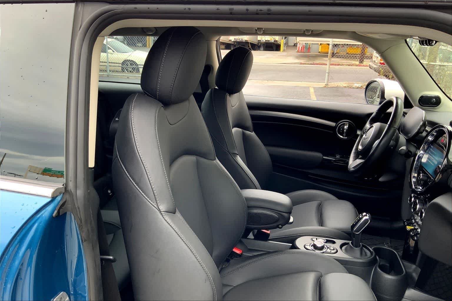 Thumbnail: 2024 MINI Cooper Hardtop - 12