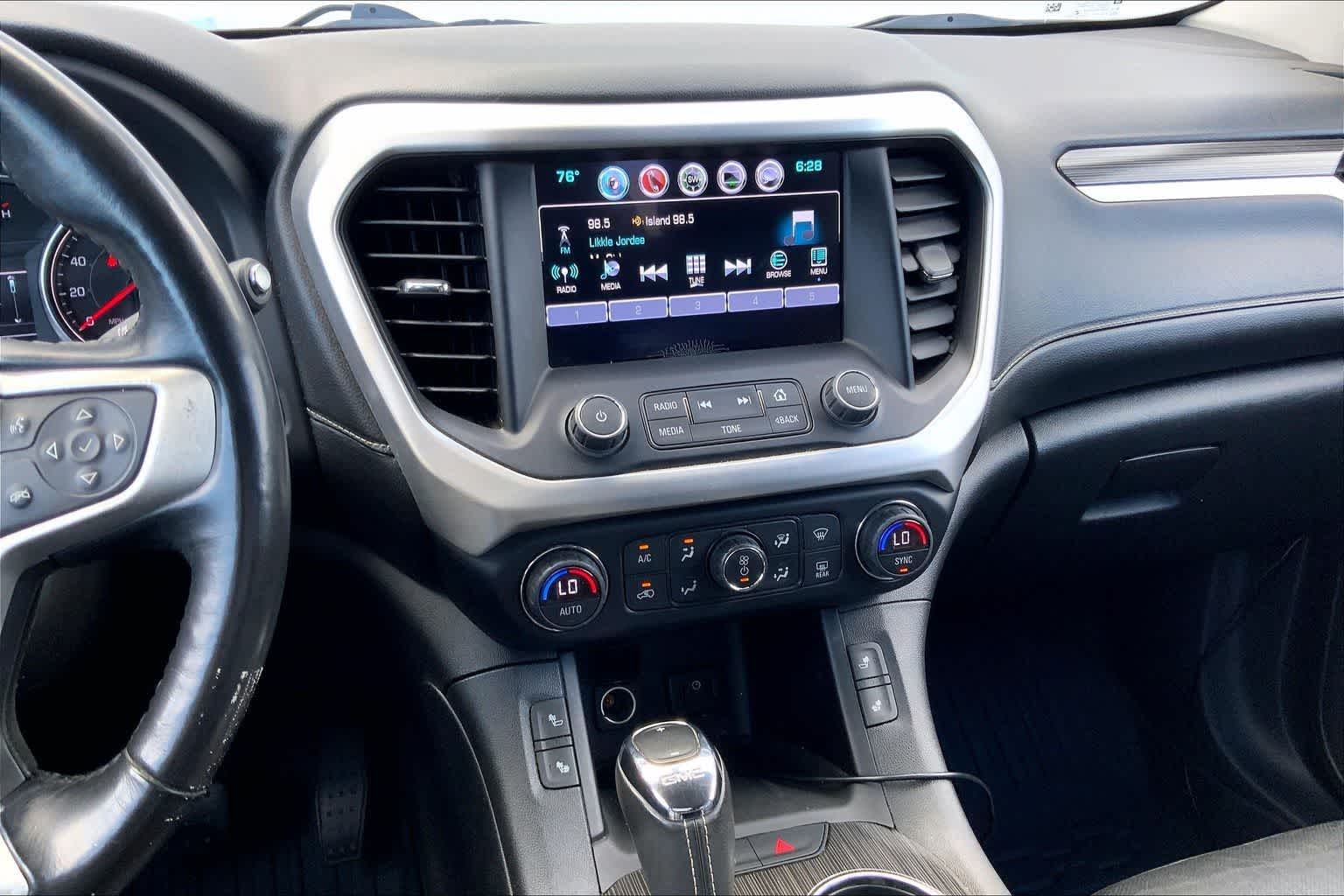 Thumbnail: 2019 GMC Acadia - 16