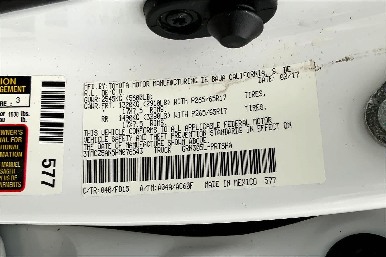 Thumbnail: 2017 Toyota Tacoma - 20