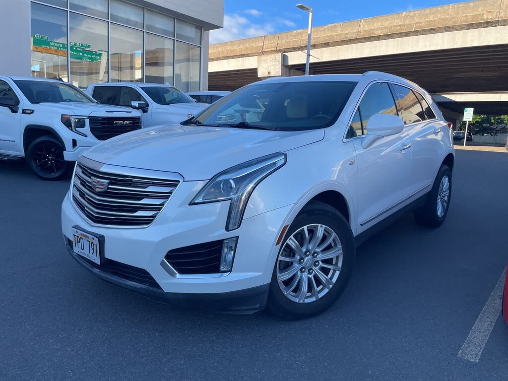Used 2018 CADILLAC XT5 Base SUV