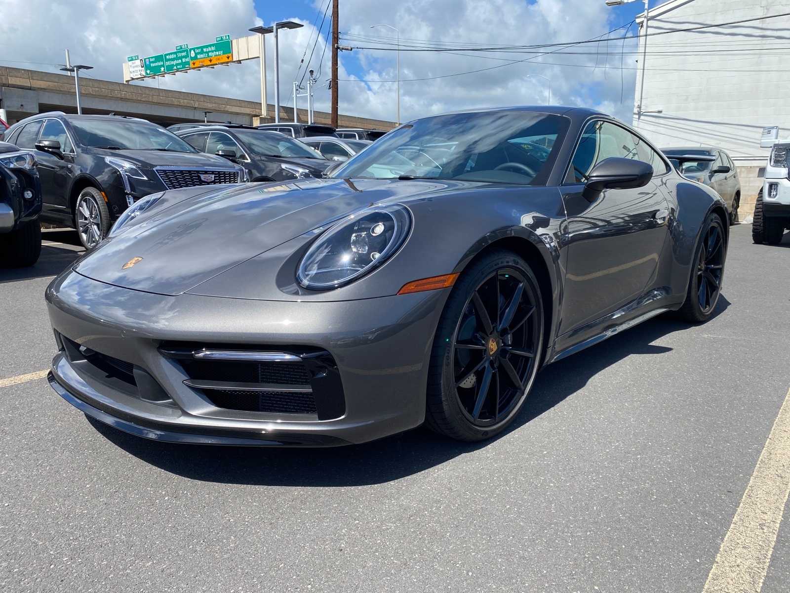 Thumbnail: 2024 Porsche 911 - 1