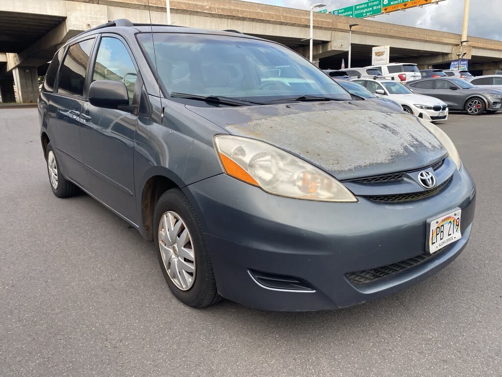 Used 2010 Toyota Sienna Van