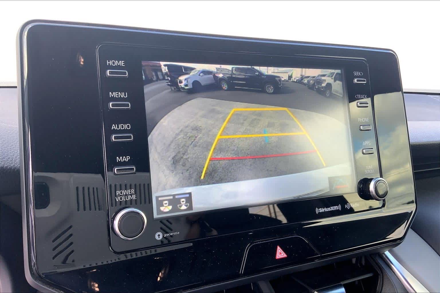 Thumbnail: 2022 Toyota Venza - 23