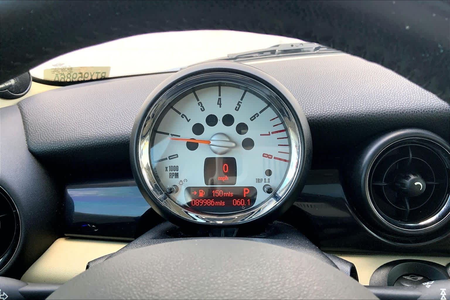 Thumbnail: 2011 MINI Cooper - 15