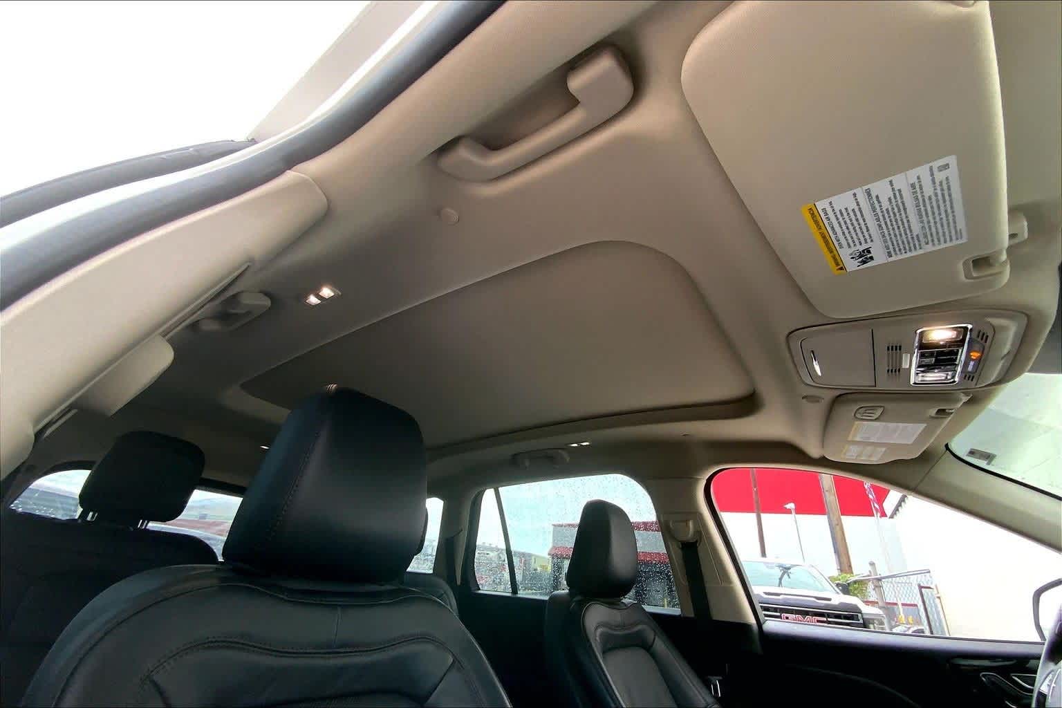 Thumbnail: 2022 Lincoln Aviator - 30