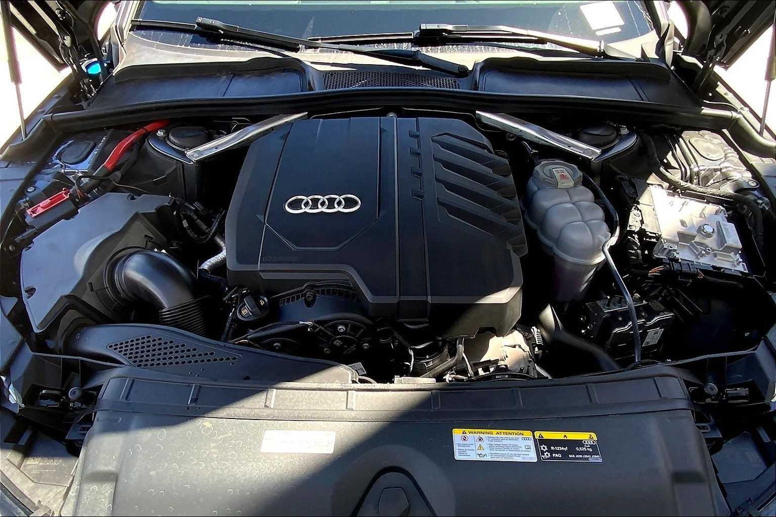 Thumbnail: 2023 Audi A4 - 10