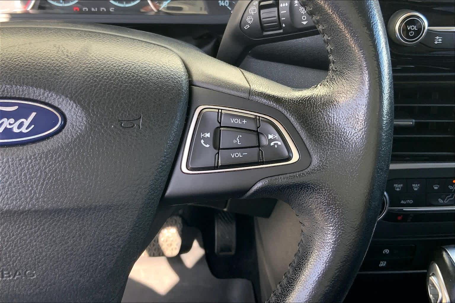 Thumbnail: 2018 Ford EcoSport - 26