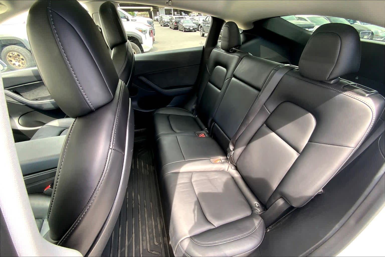 Thumbnail: 2022 Tesla Model Y - 30