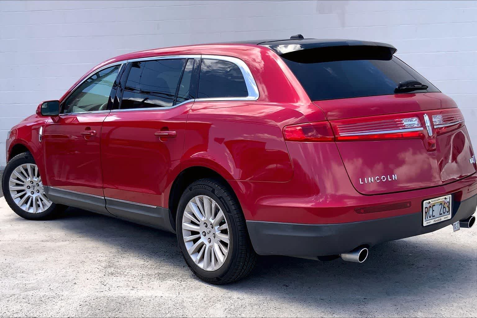 Thumbnail: 2010 Lincoln MKT - 5