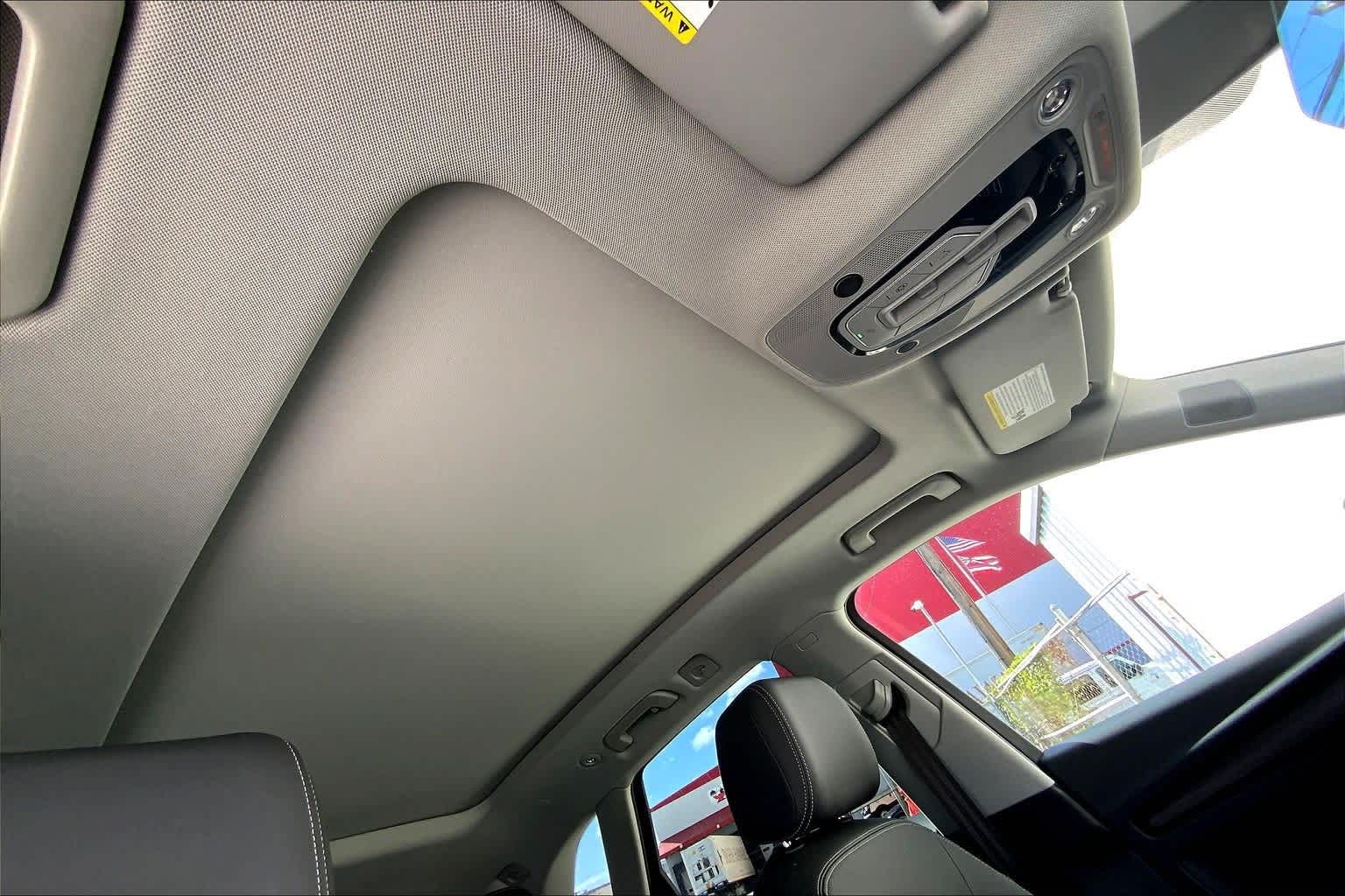 Thumbnail: 2022 Audi Q5 - 31