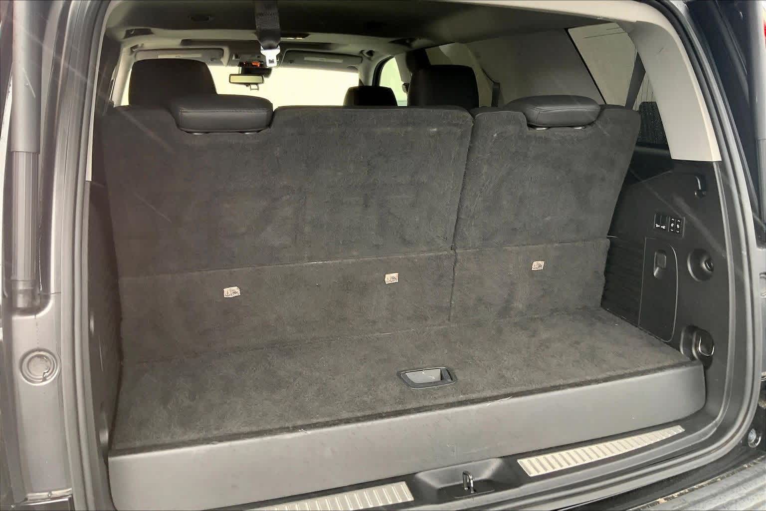 Thumbnail: 2019 Cadillac Escalade - 18