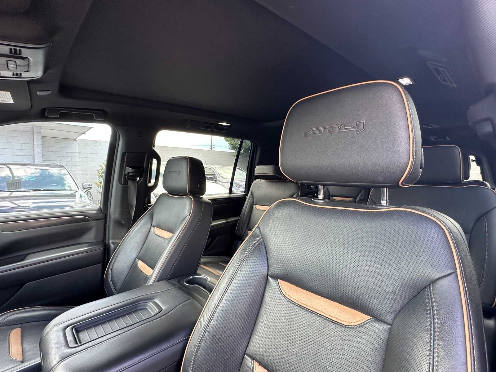 Thumbnail: 2021 GMC Yukon XL - 9