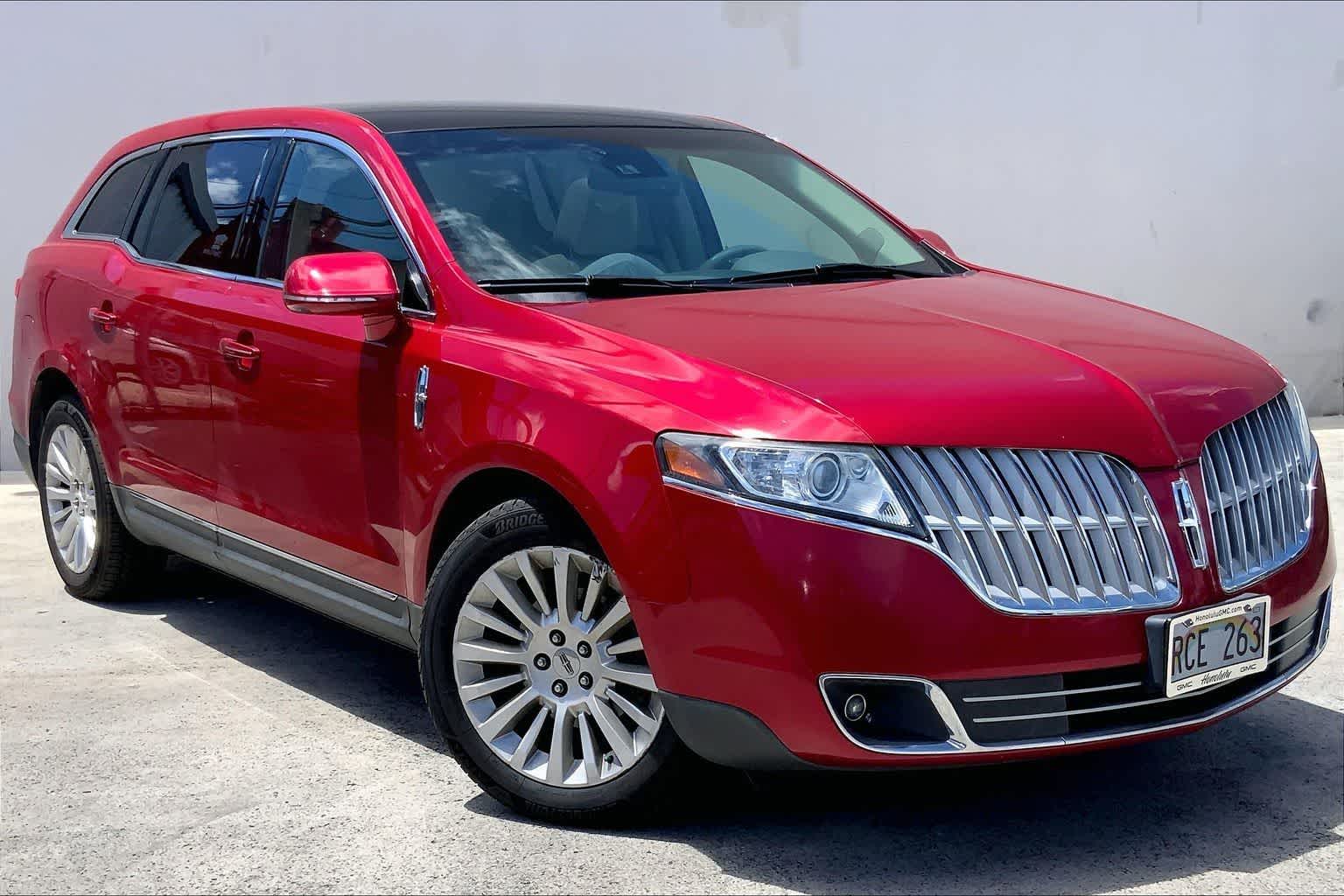 Thumbnail: 2010 Lincoln MKT - 21