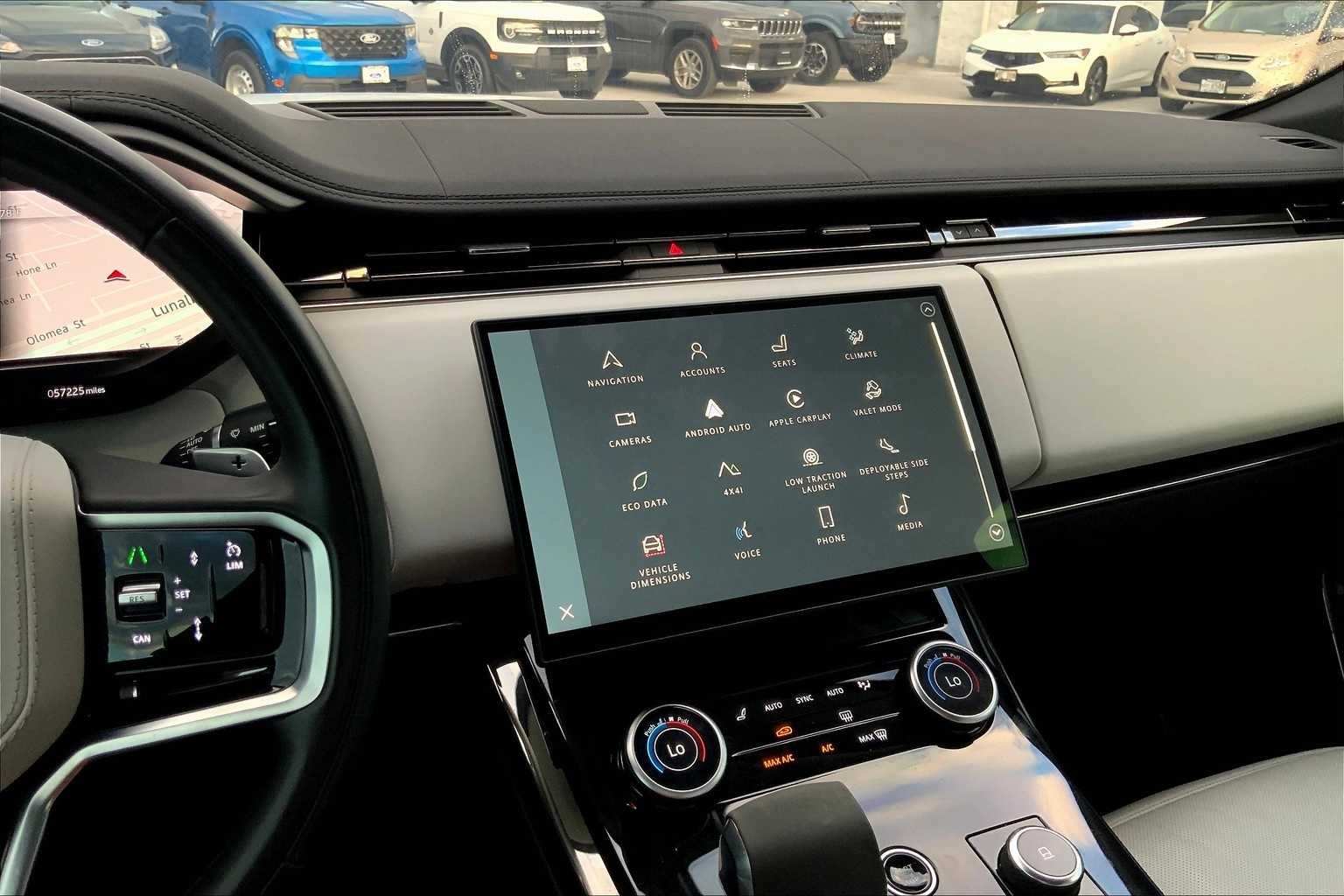 Thumbnail: 2023 Land Rover Range Rover Sport - 14