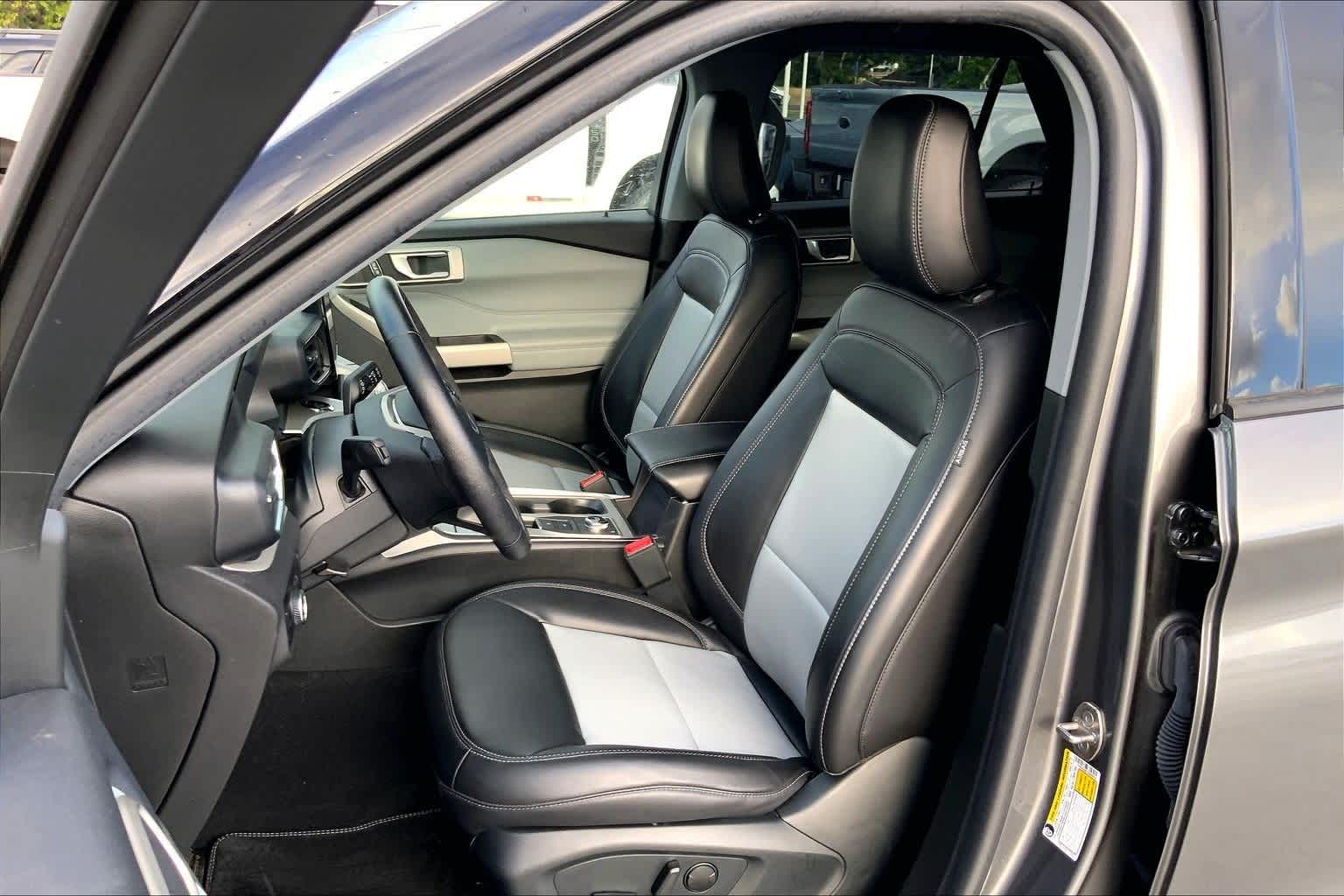 Thumbnail: 2023 Ford Explorer - 11