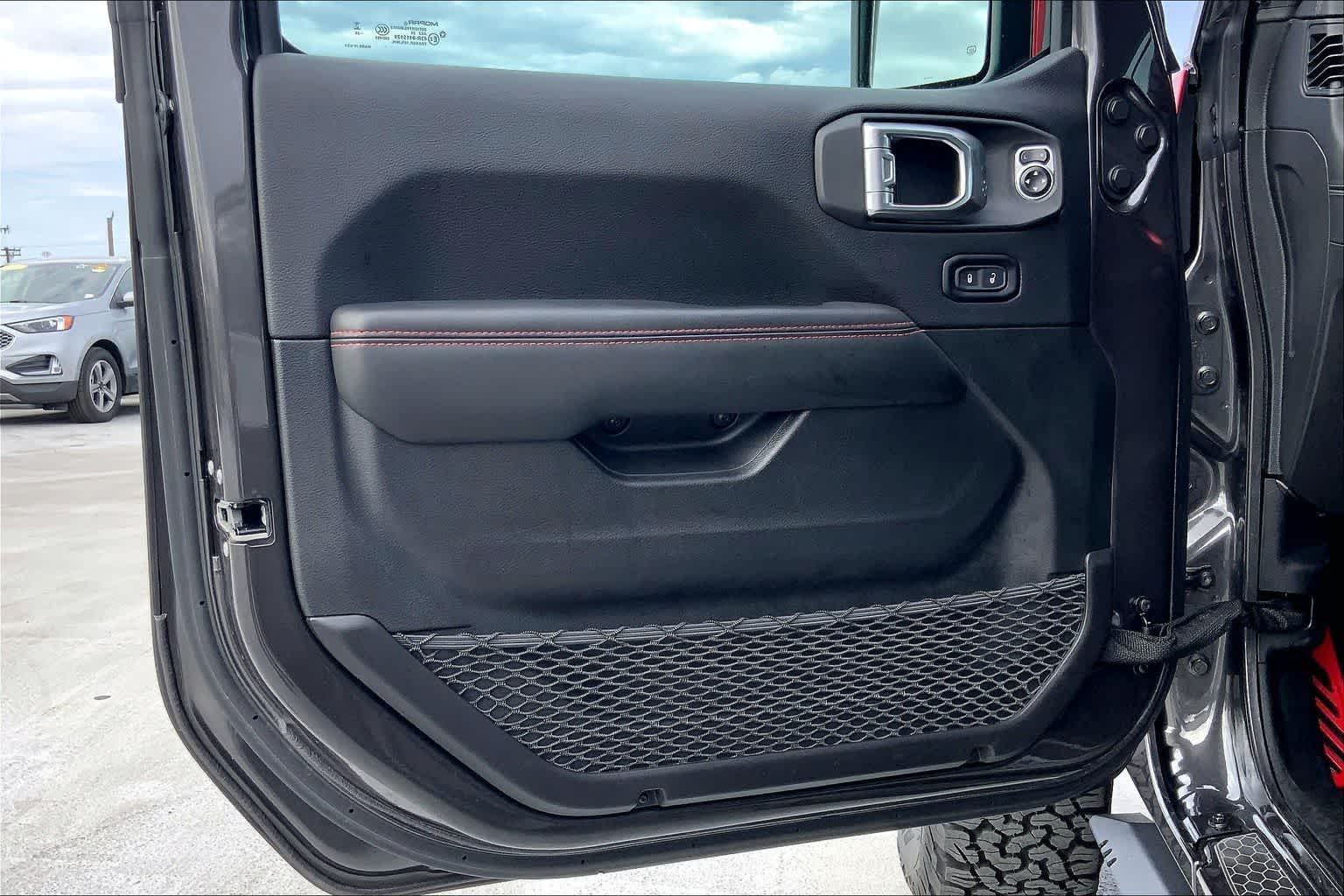 Thumbnail: 2024 Jeep Wrangler - 27