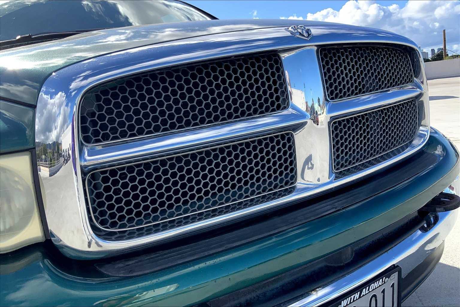 Thumbnail: 2003 Dodge Ram 2500 - 33