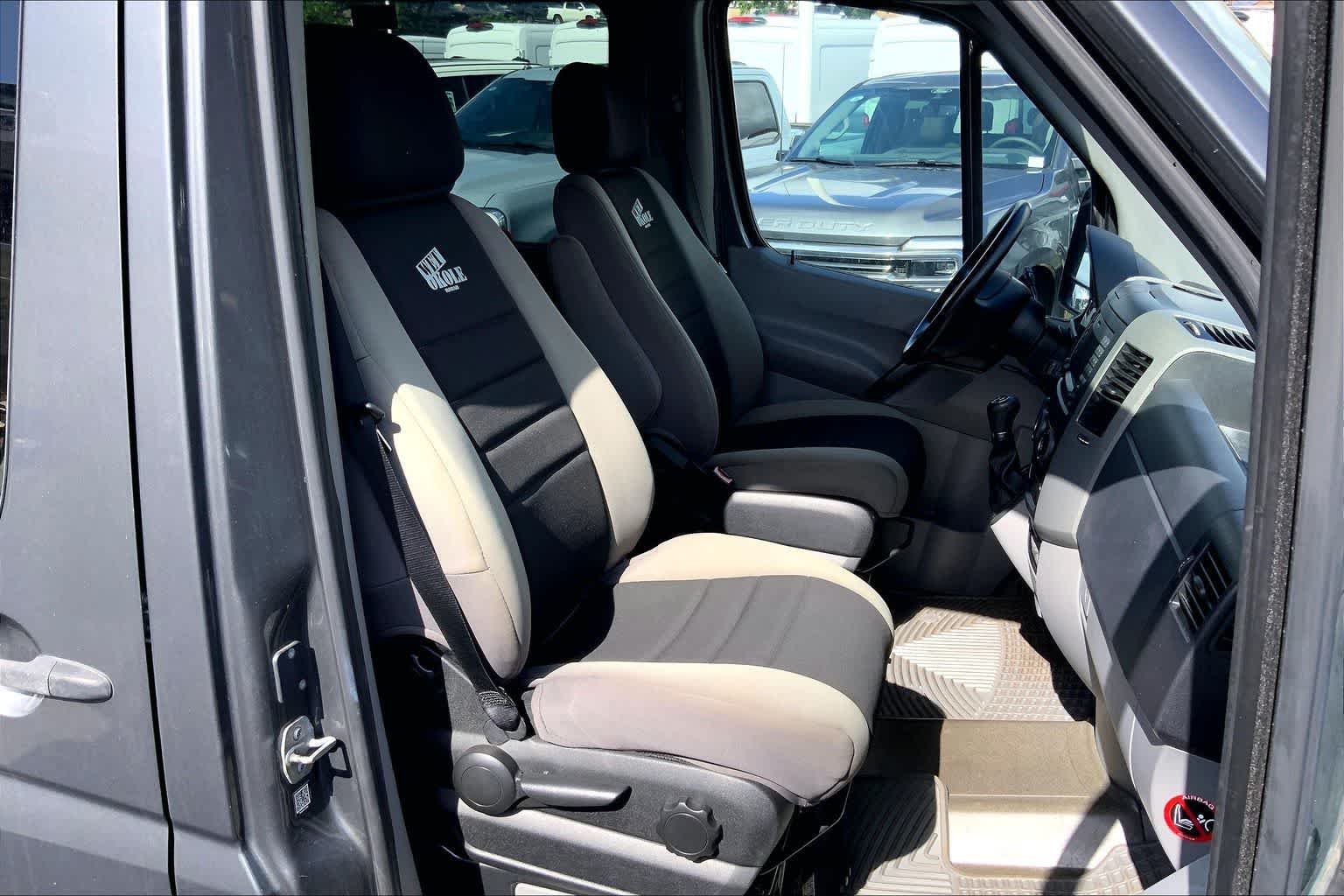 Thumbnail: 2016 Mercedes-Benz Sprinter - 13