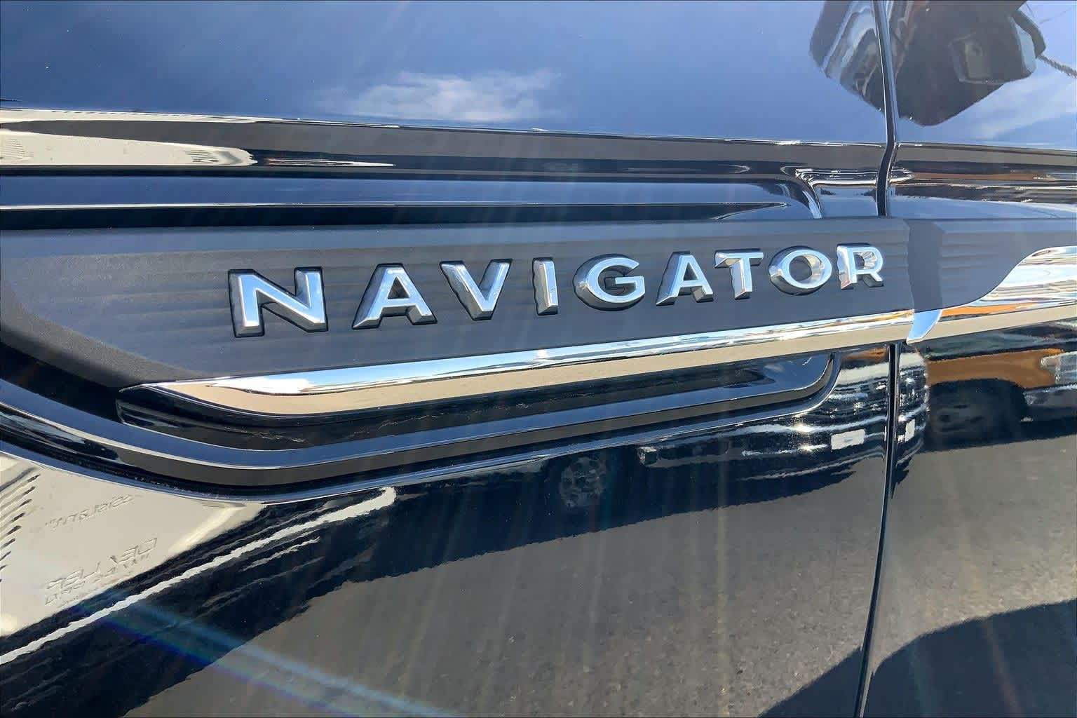 Thumbnail: 2022 Lincoln Navigator - 7
