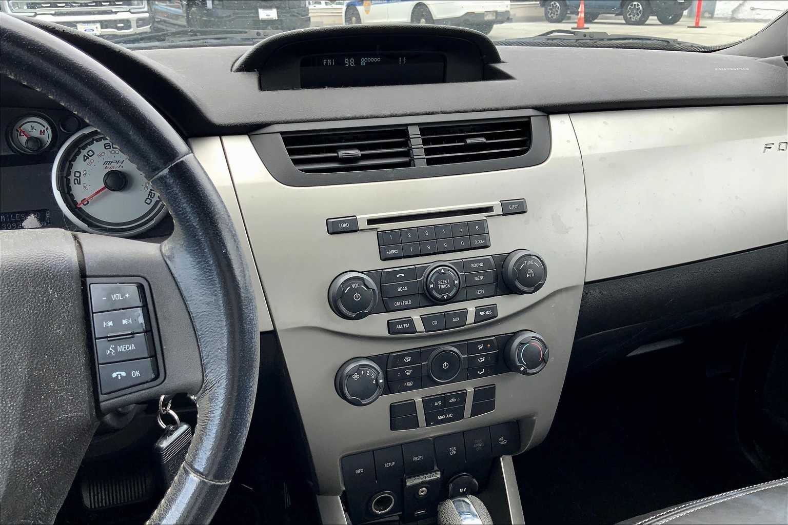 Thumbnail: 2008 Ford Focus - 15