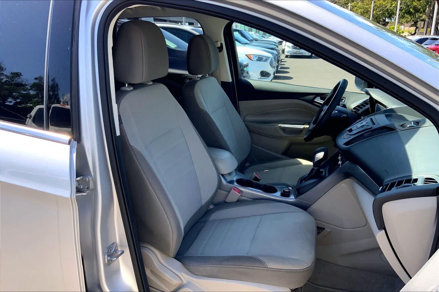 Thumbnail: 2016 Ford Escape - 13