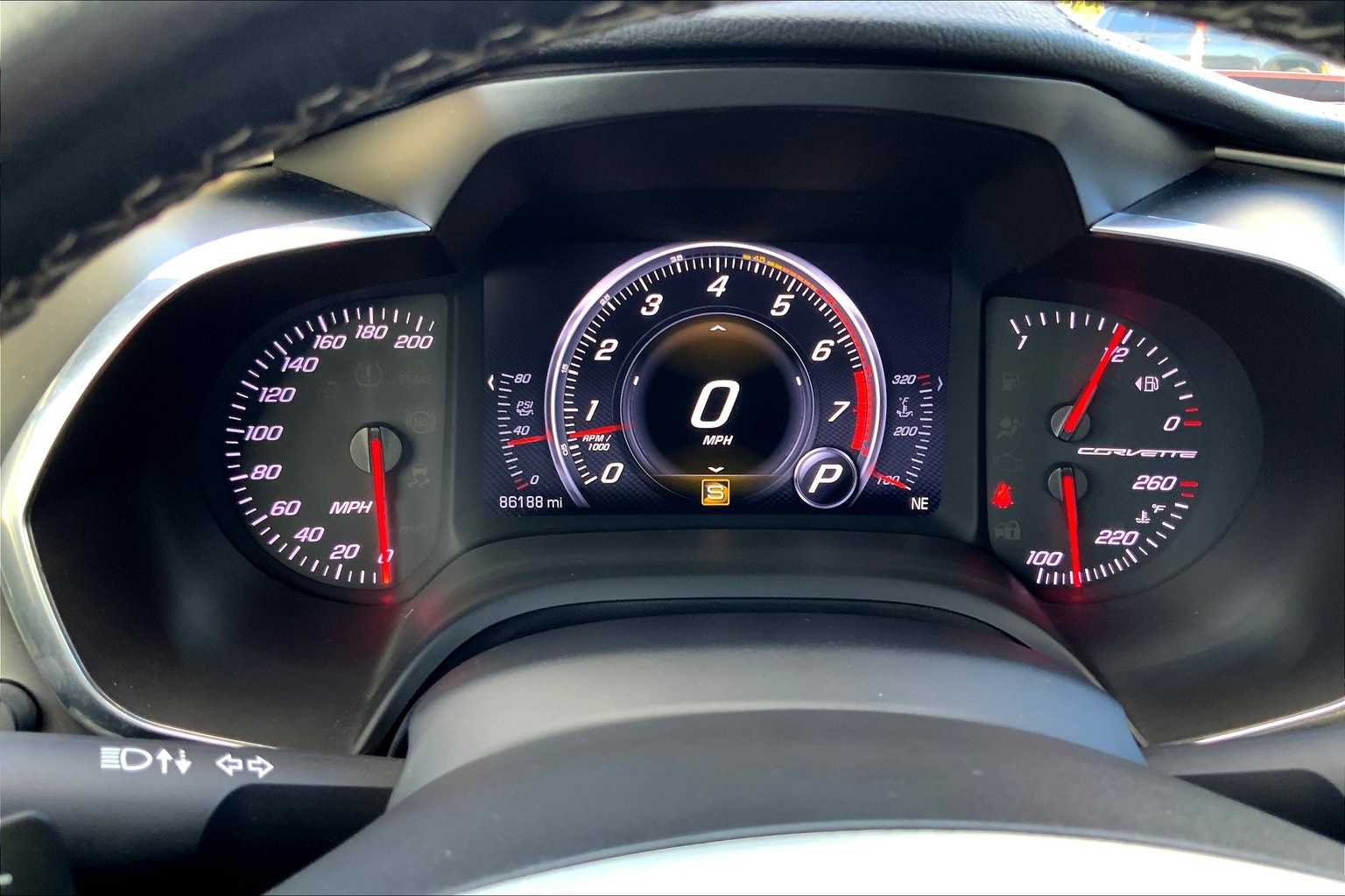 Thumbnail: 2016 Chevrolet Corvette - 16