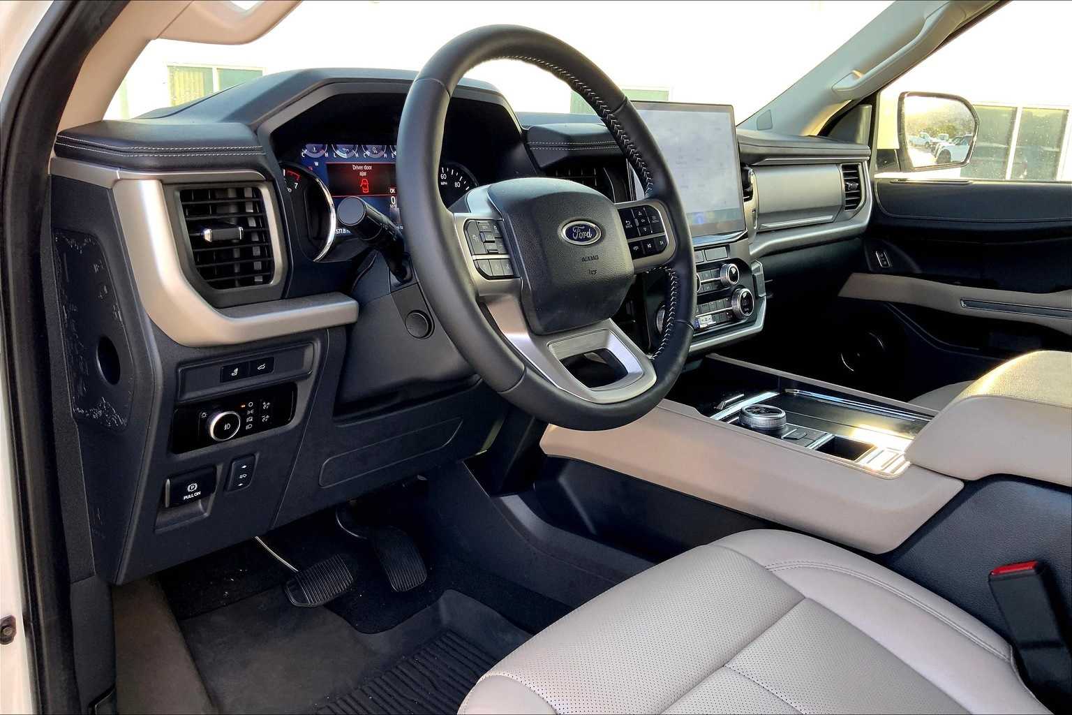 Thumbnail: 2024 Ford Expedition - 2