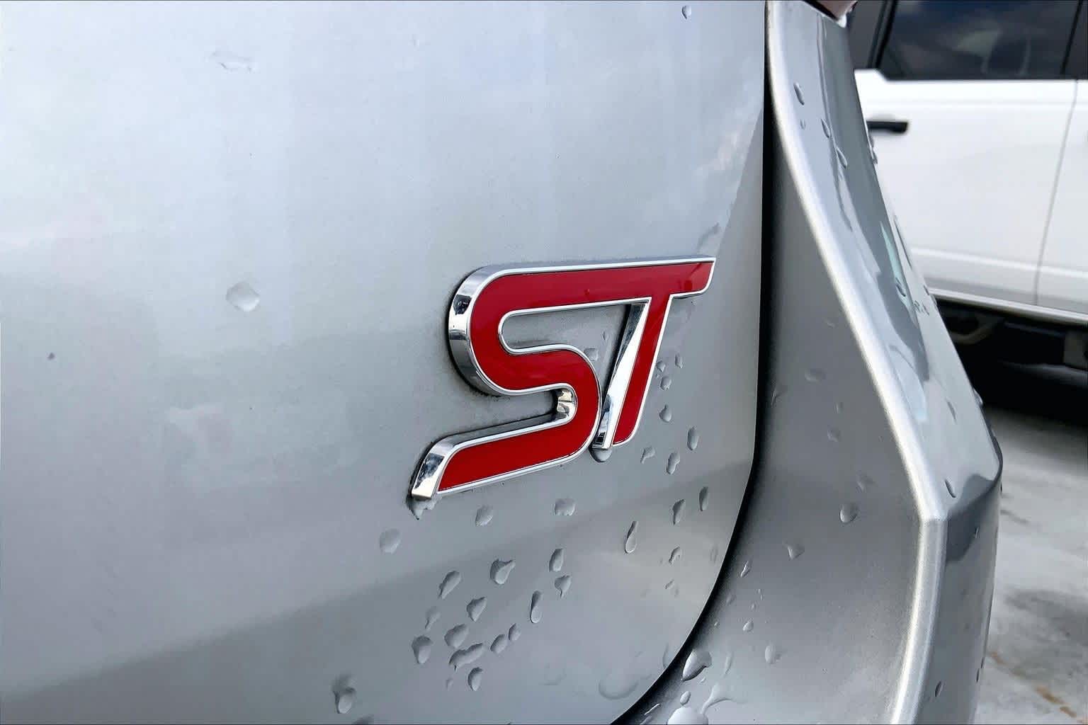 Thumbnail: 2021 Ford Explorer - 7