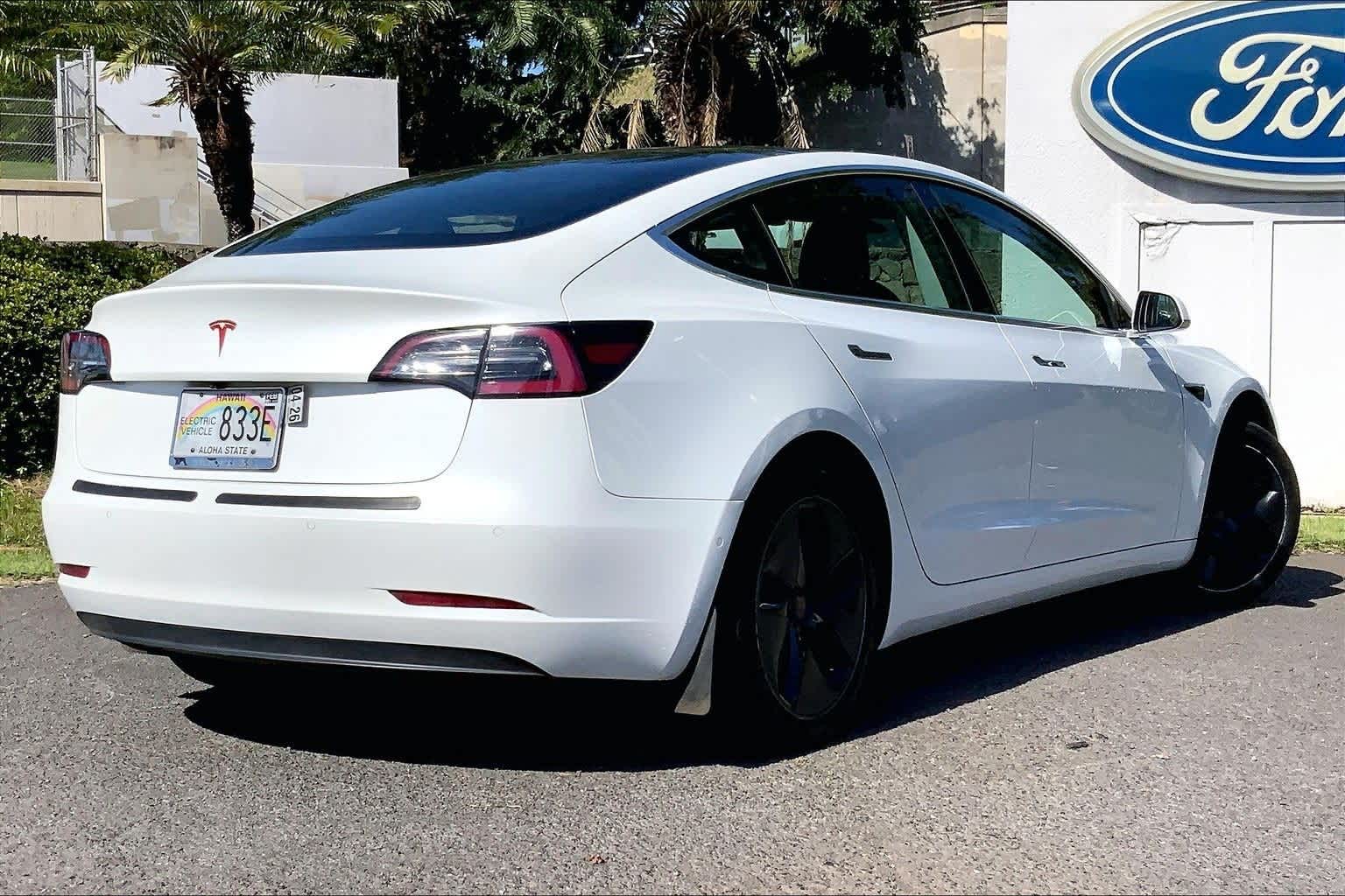 Thumbnail: 2019 Tesla Model 3 - 22