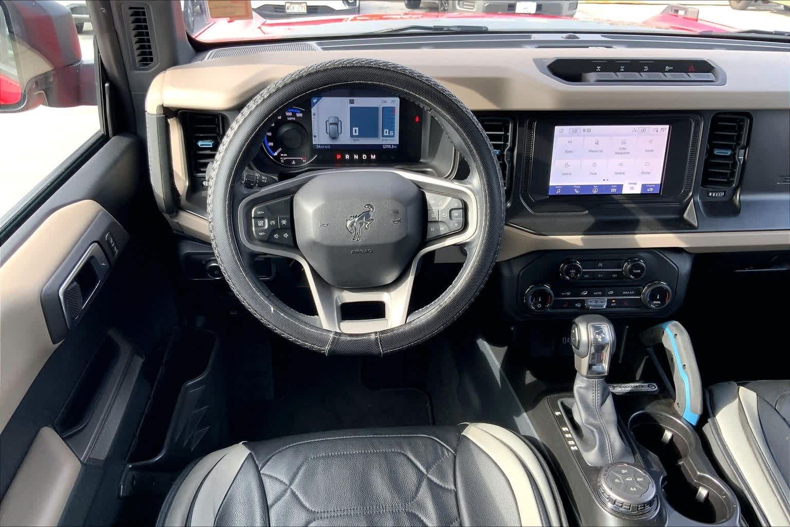 Thumbnail: 2022 Ford Bronco - 14