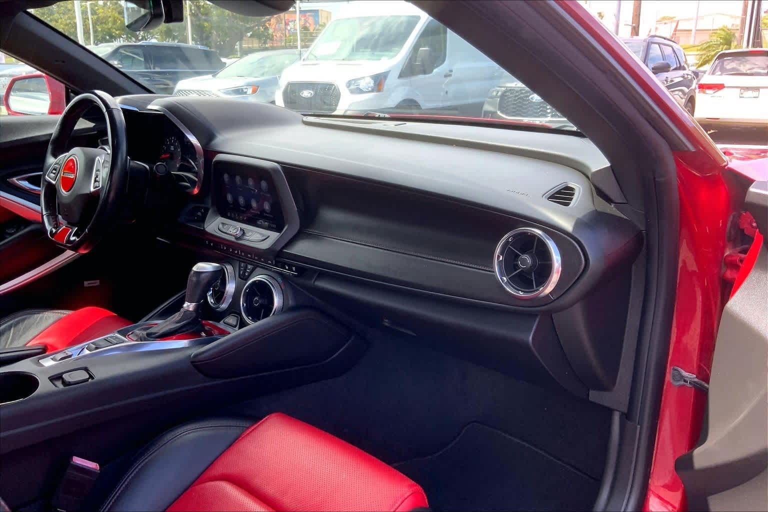 Thumbnail: 2019 Chevrolet Camaro - 22