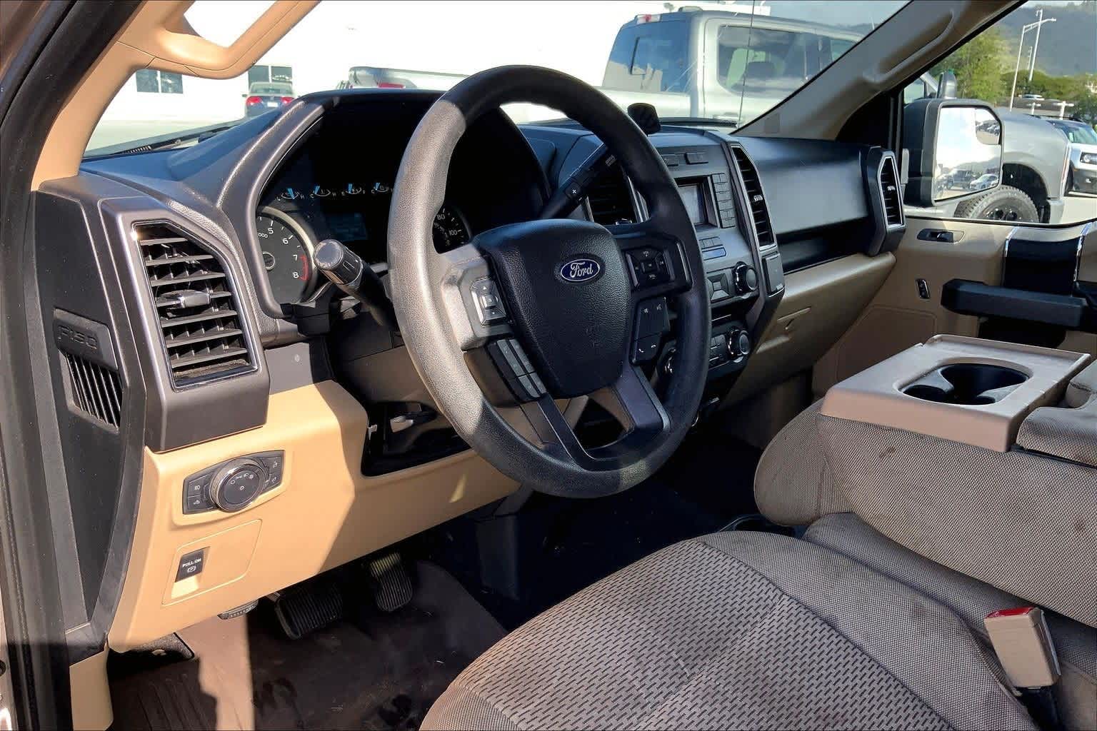 2018 Ford F-150 XLT photo 2