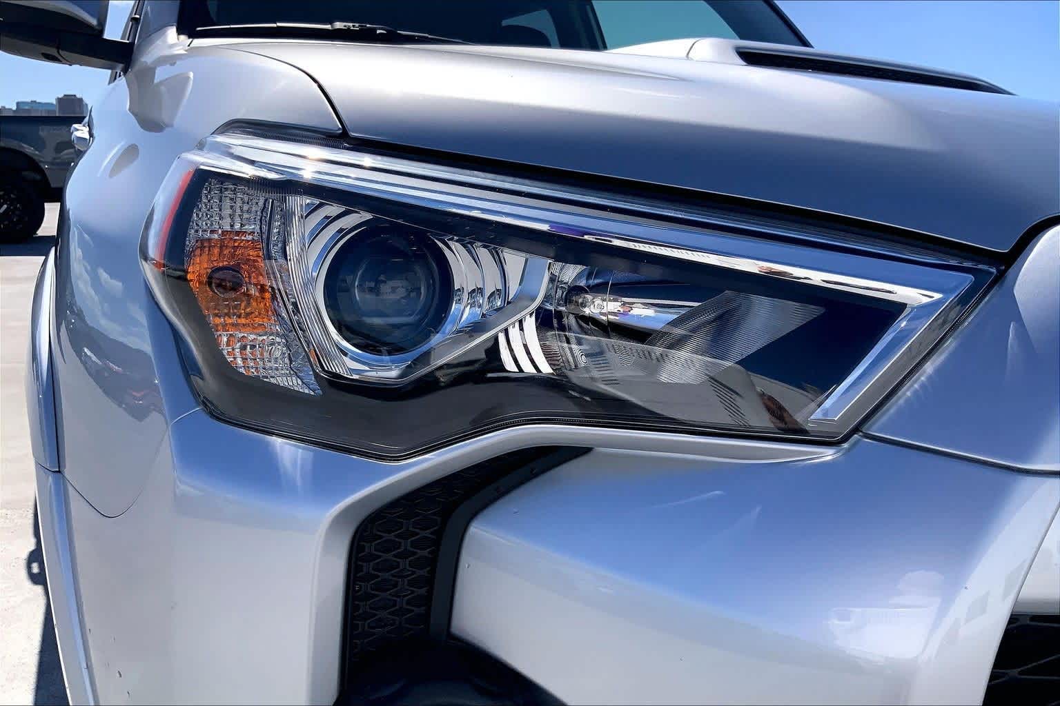 Thumbnail: 2023 Toyota 4Runner - 31