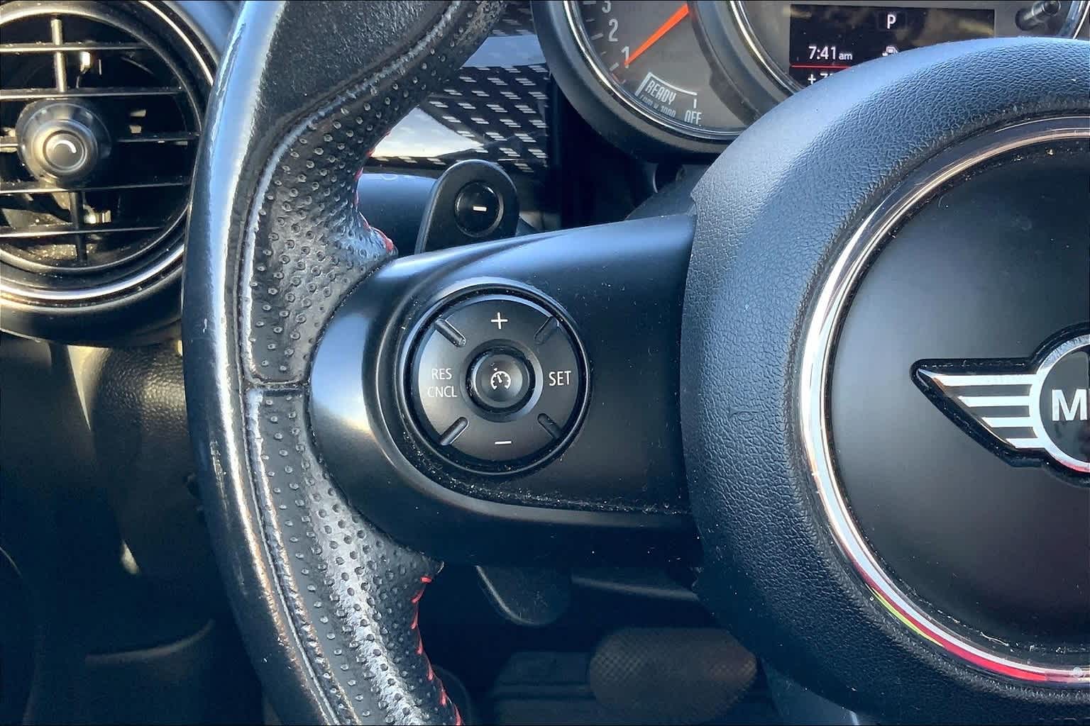 Thumbnail: 2019 MINI Cooper Convertible - 23