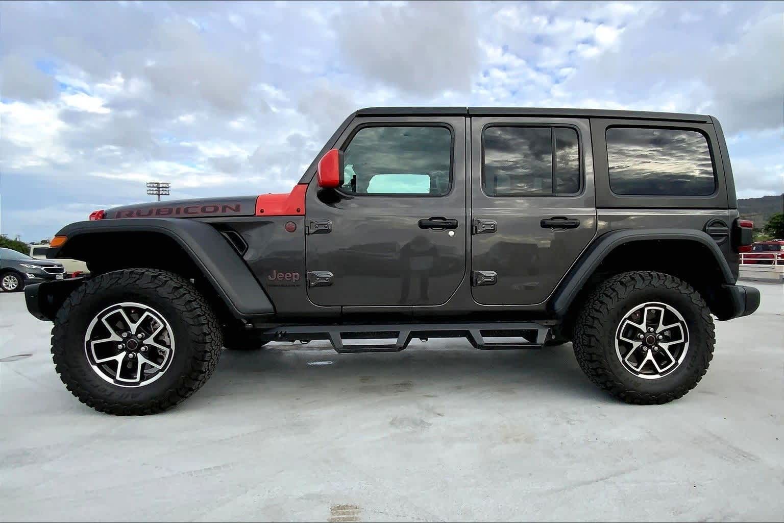 2024 Jeep Wrangler Rubicon photo 3