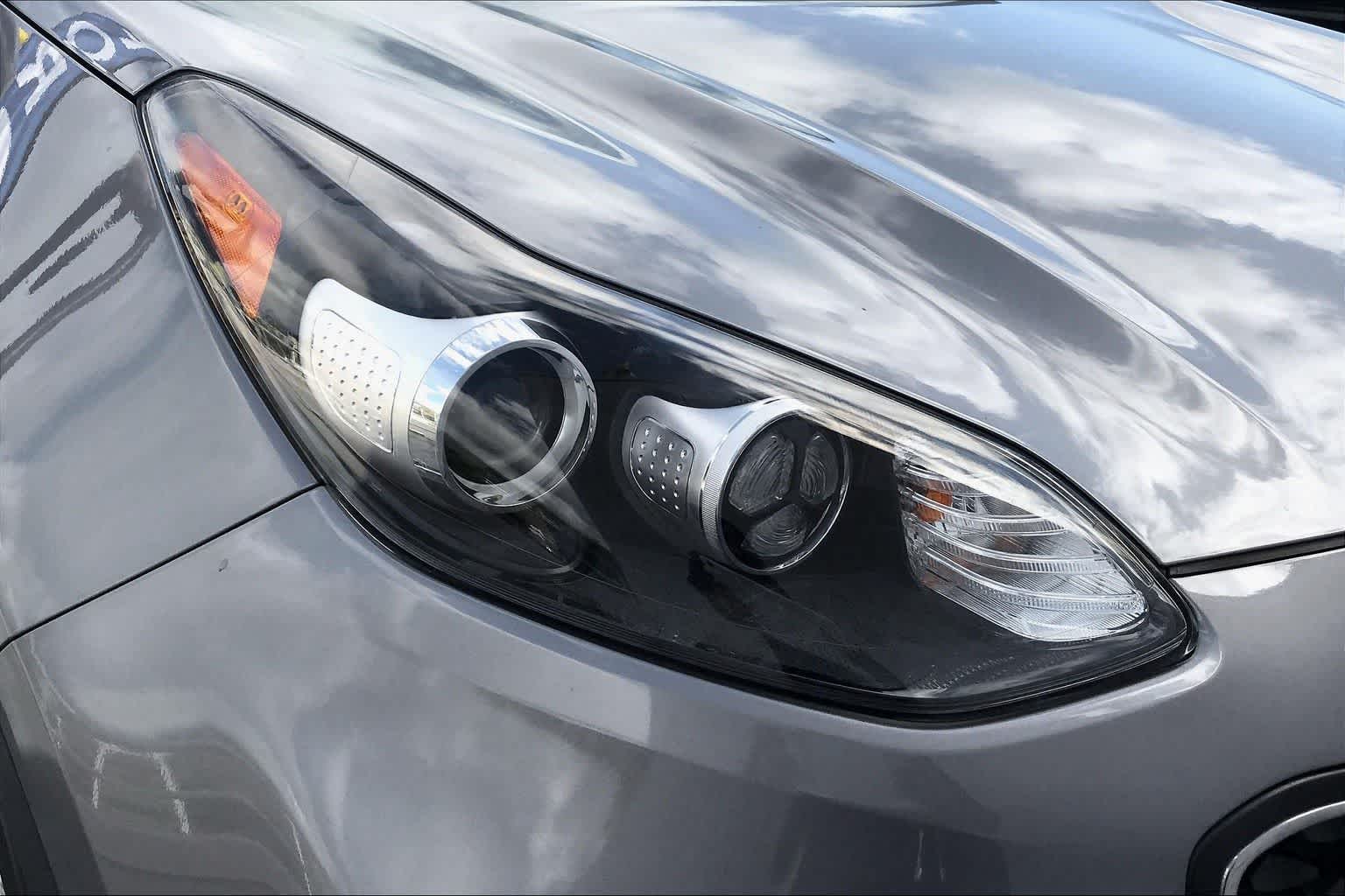 Thumbnail: 2017 Kia Sportage - 31