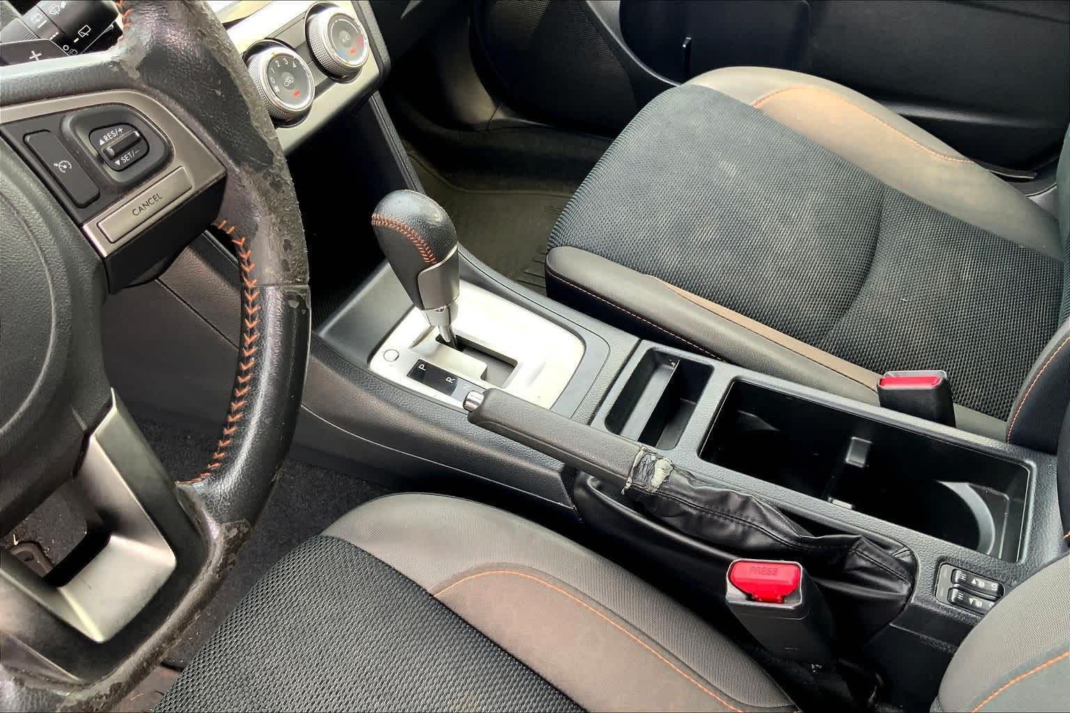 Thumbnail: 2017 Subaru Crosstrek - 16