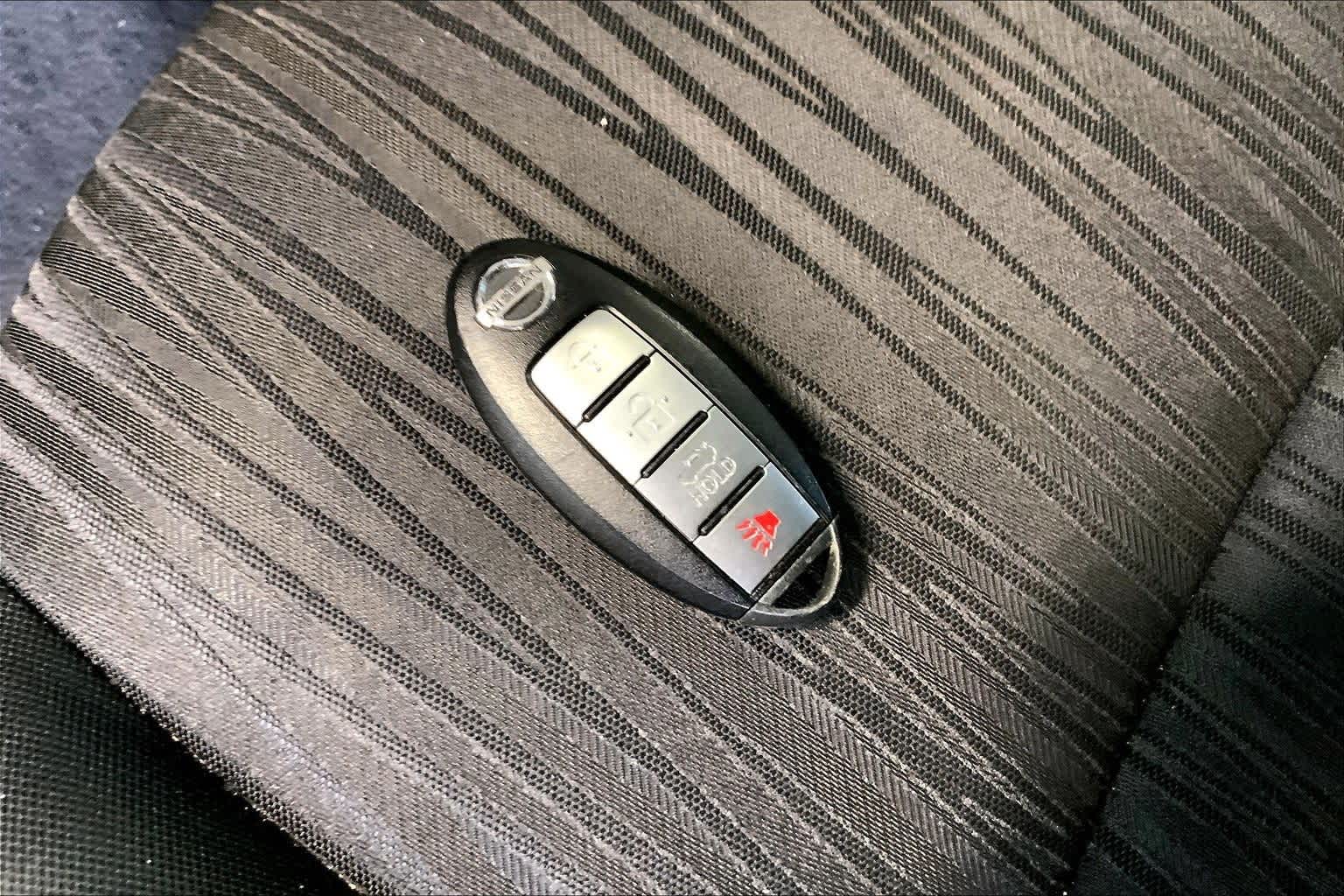 Thumbnail: 2019 Nissan Sentra - 19