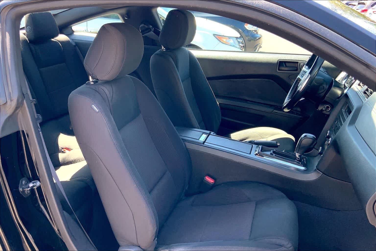 Thumbnail: 2013 Ford Mustang - 12