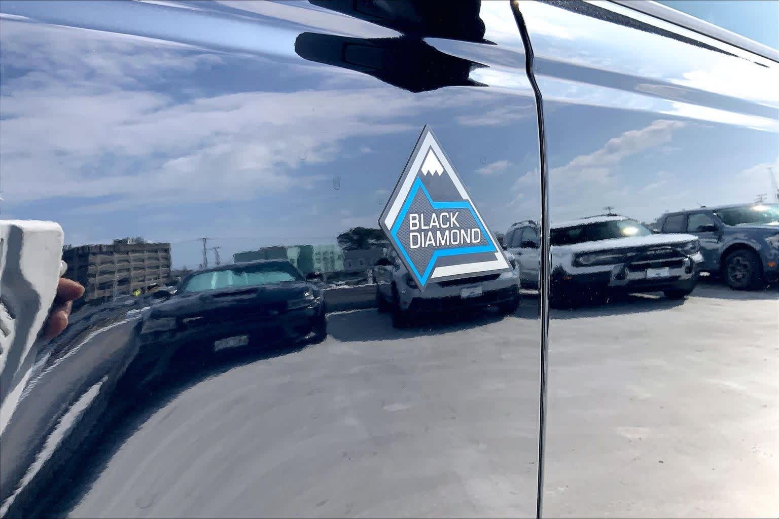 Thumbnail: 2023 Ford Bronco - 7