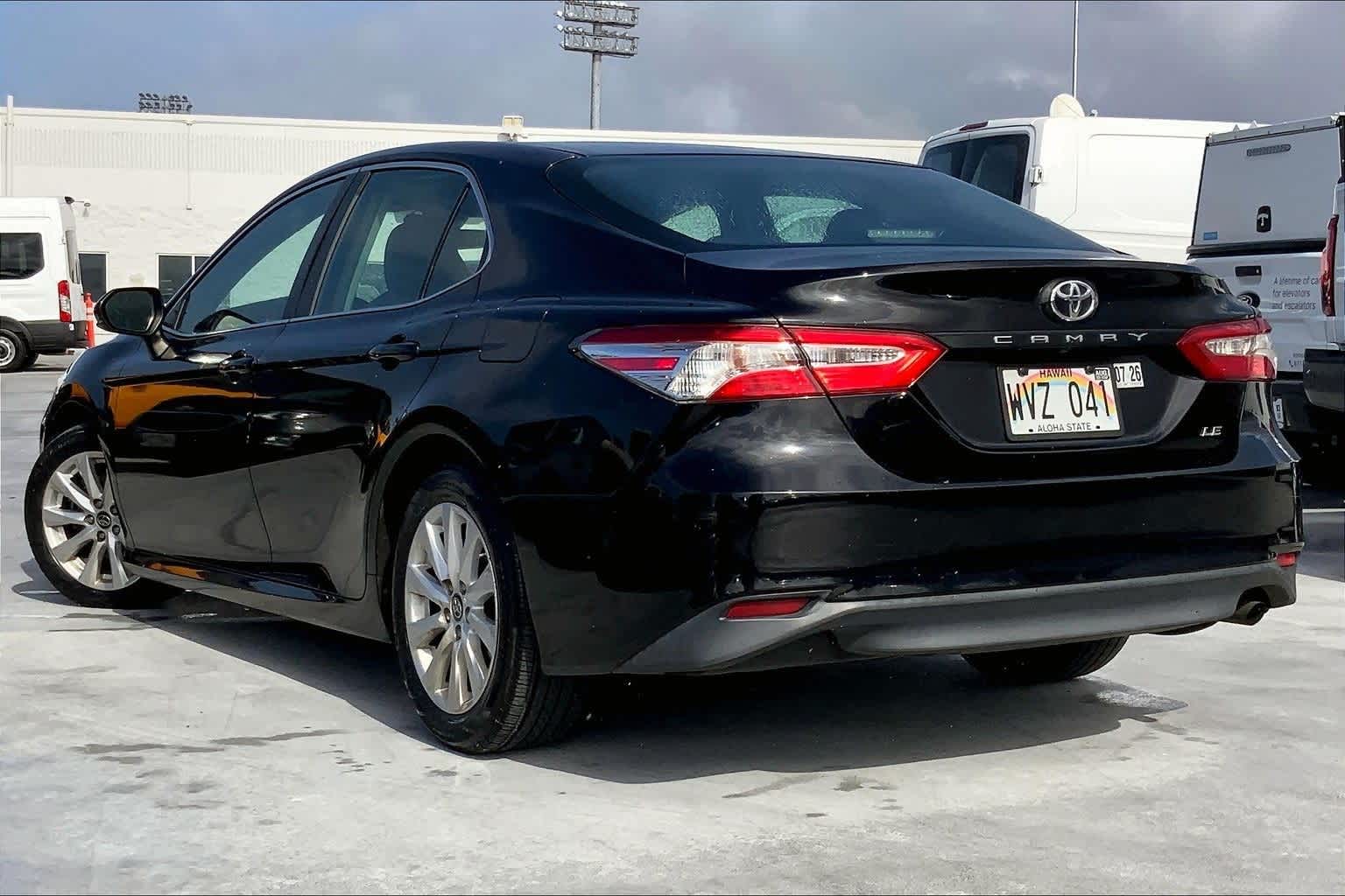 Thumbnail: 2018 Toyota Camry - 4